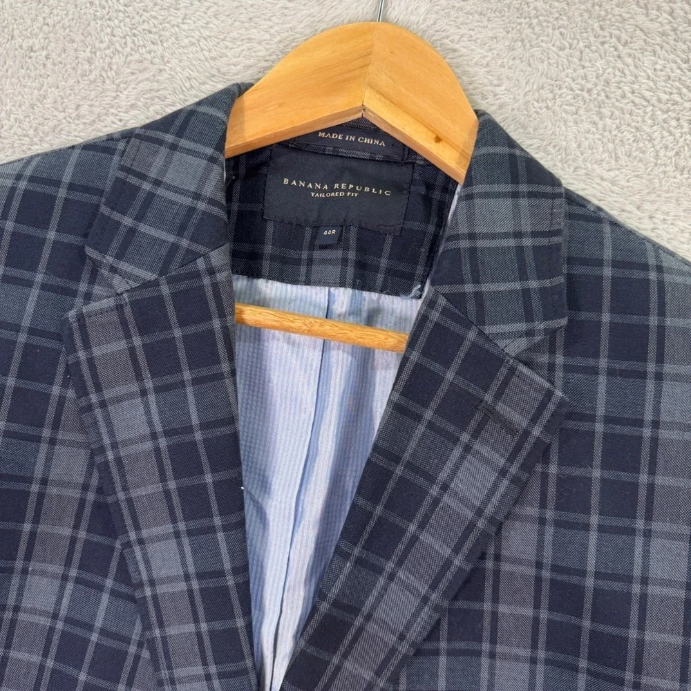NEW Banana Republic Mens 44R Slim Tailored Fit Blazer Plaid Blue Gray Cotton